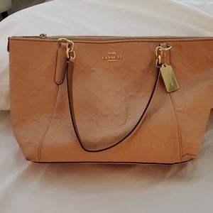 Coach Ava Signature Tote -Nude pink & gold